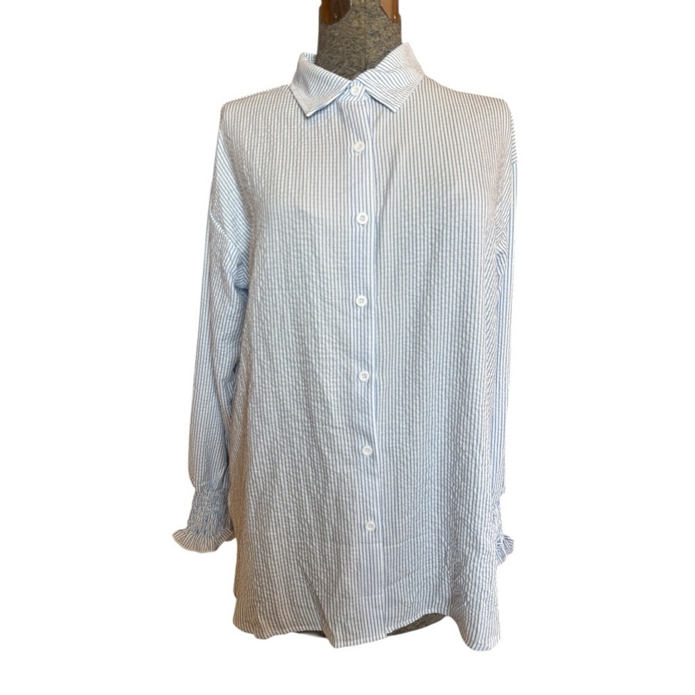Light Blue & White Striped Button-Up Long Sleeve Shirt